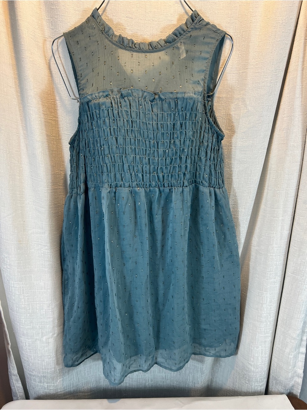 Xhilaration Dusty Blue Smocked Sleeveless Camisole SIZE MEDIUM
